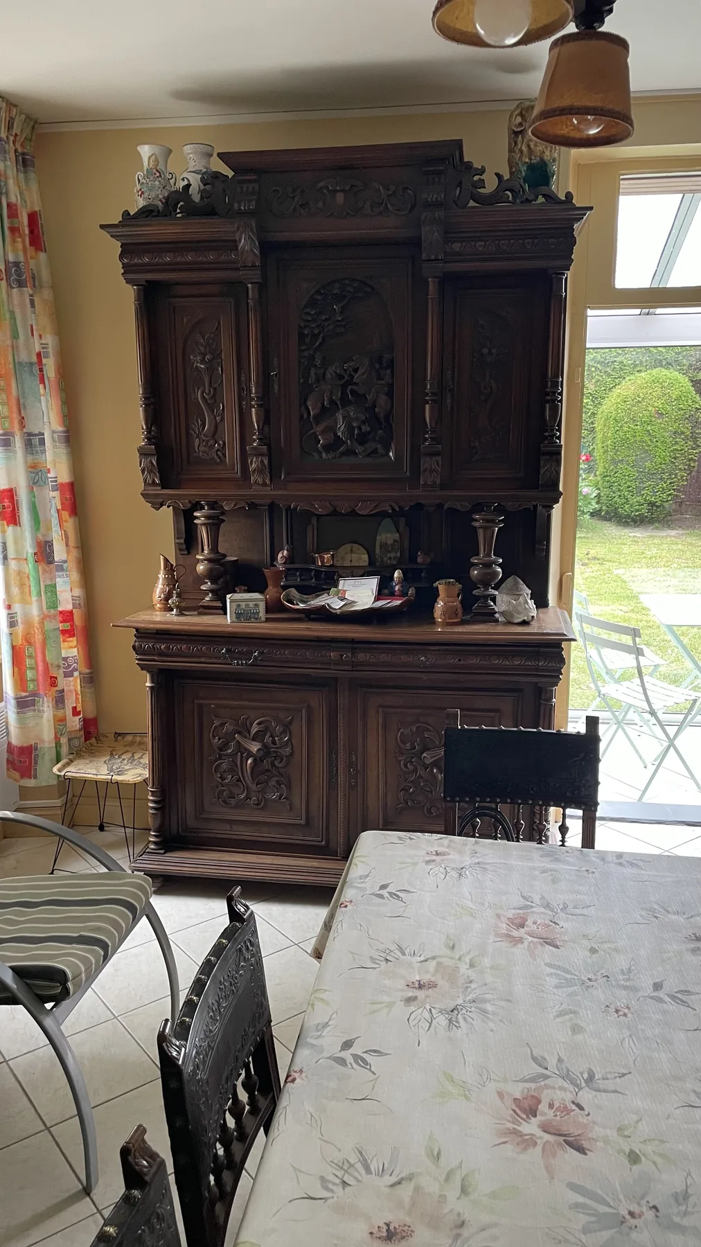 Salon et télévision