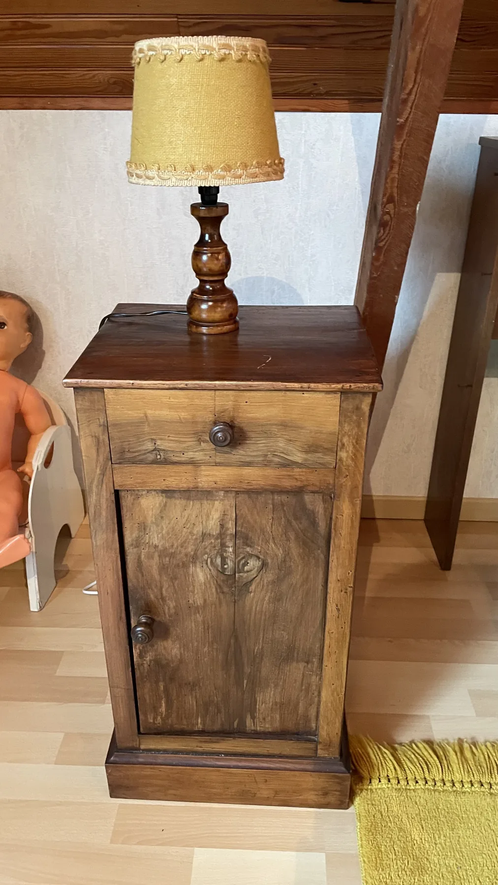 Table de chevet