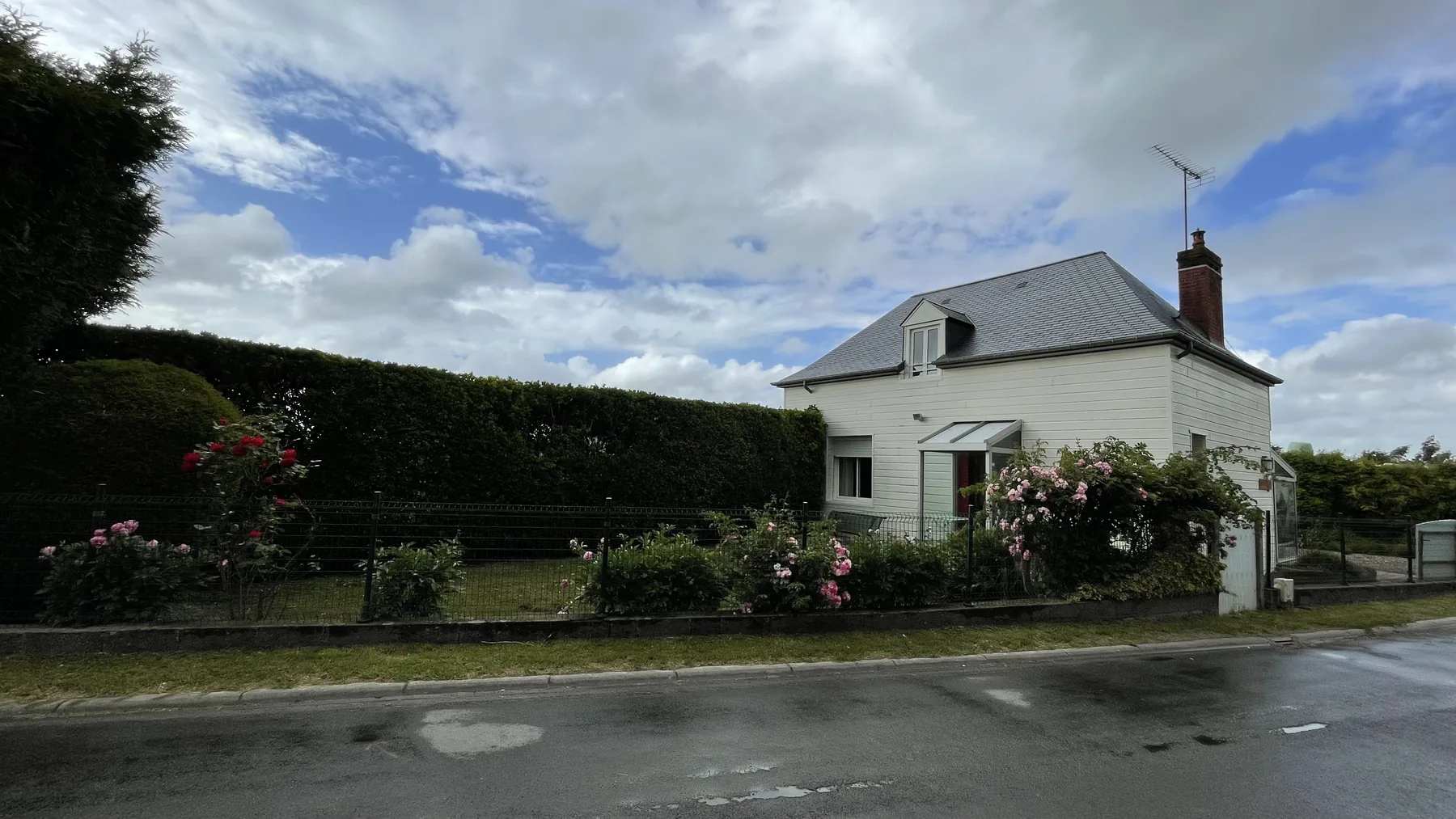 Maison depuis la route